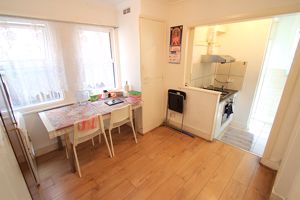 Photo 9- click for photo gallery